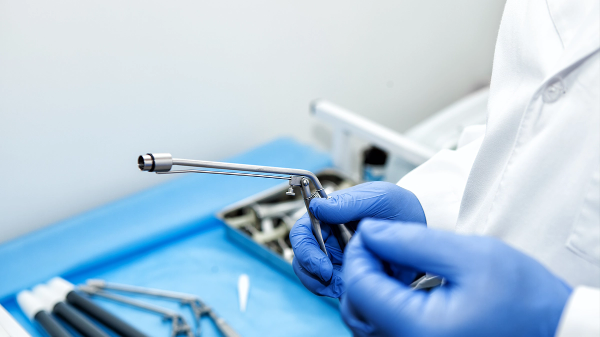 Hemoroidde Lastikle Boğma Yöntemi RBL